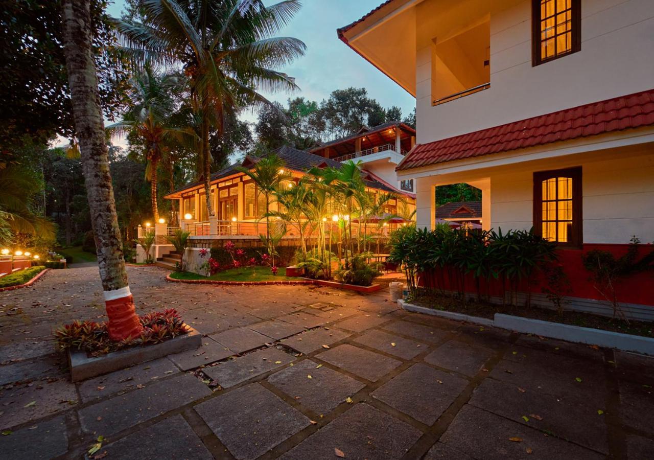 Ushasree Wayanad Heritage Premium Pool Resort By Voye Homes Ambalavayal Exterior photo